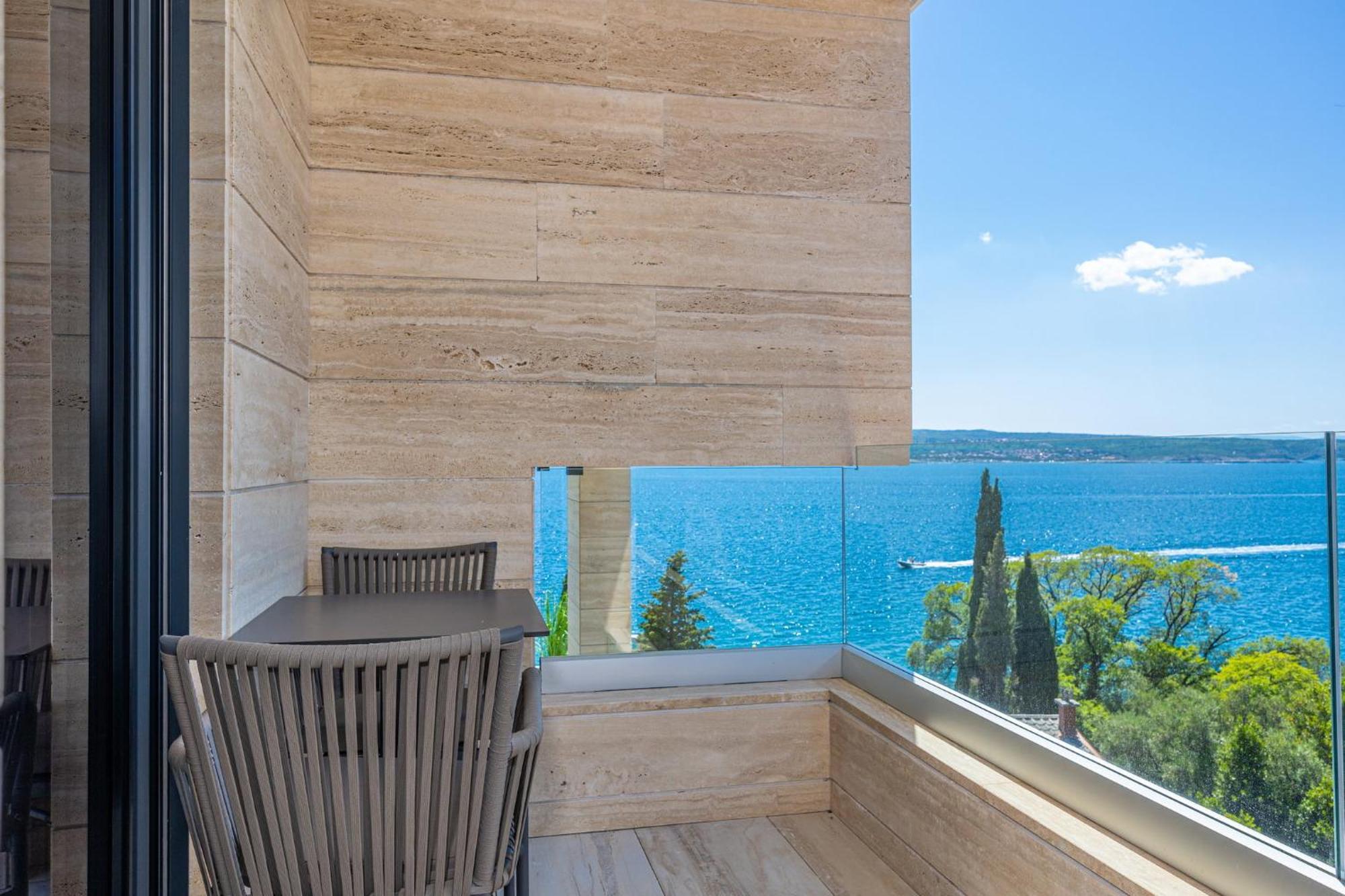 Villa Lana I Crikvenica Exterior photo