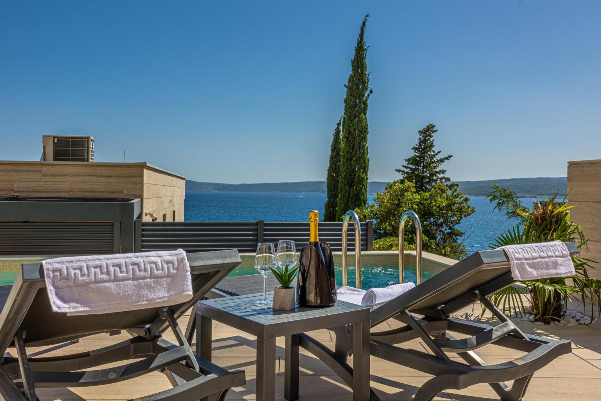Villa Lana I Crikvenica Exterior photo